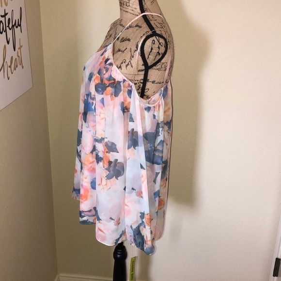 NWT Gianni Bini Cold Shoulder Blouse - Picture 1 of 8